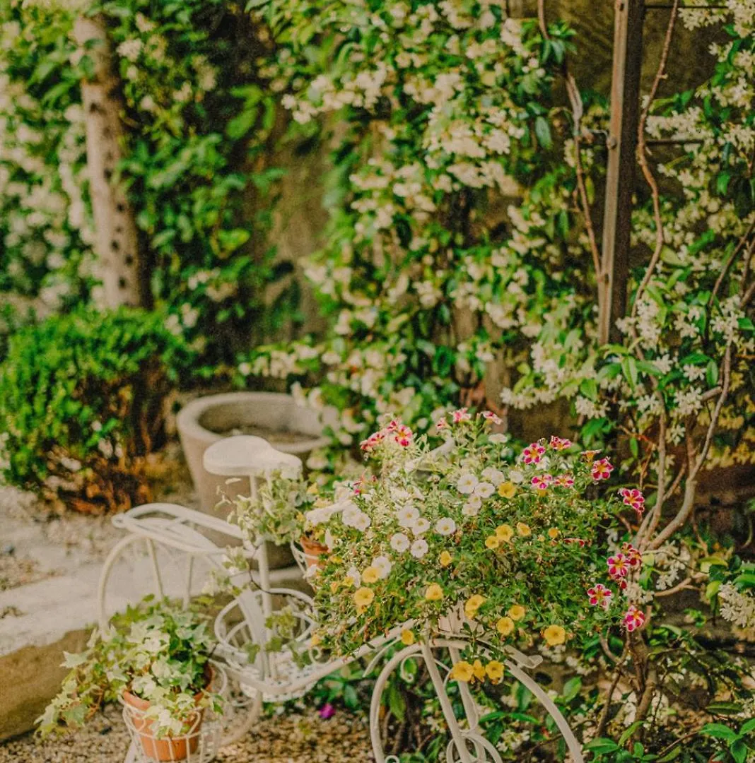 La Maison Du Village Saint-Rémy-de-Provence